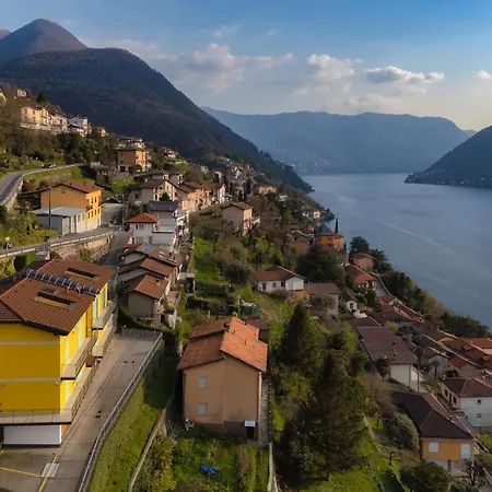 Mosaic - By Myhomeincomo 公寓 *