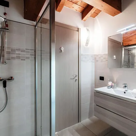 Mosaic - By Myhomeincomo