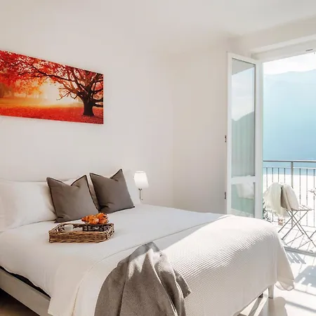 Appartement Mosaic - By Myhomeincomo *