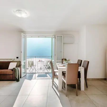 Appartement Mosaic - By Myhomeincomo Nesso