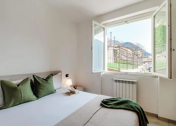 Apartment Mosaic - By Myhomeincomo *