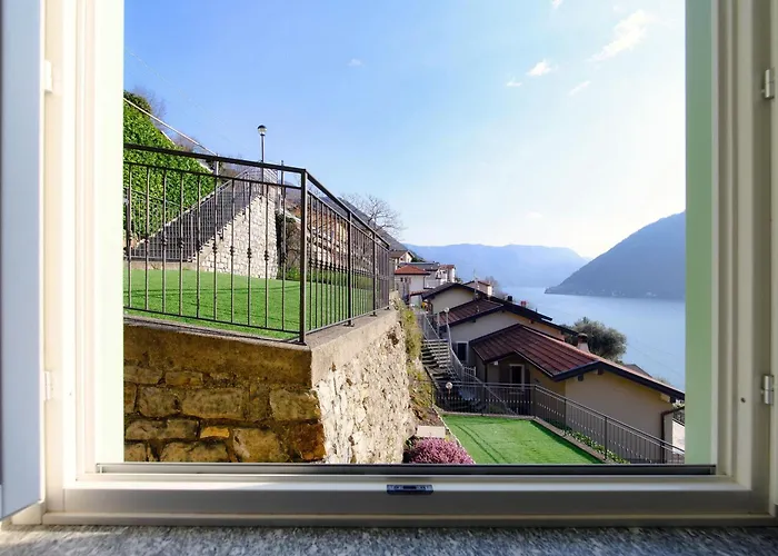 Apartment Mosaic - By Myhomeincomo Nesso