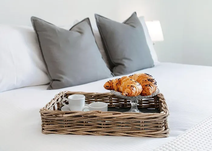 Apartment Mosaic - By Myhomeincomo