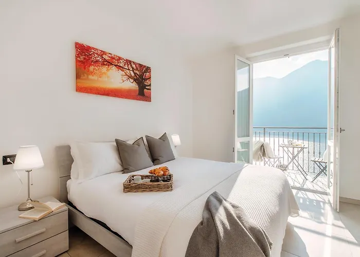 Mosaic - By Myhomeincomo *