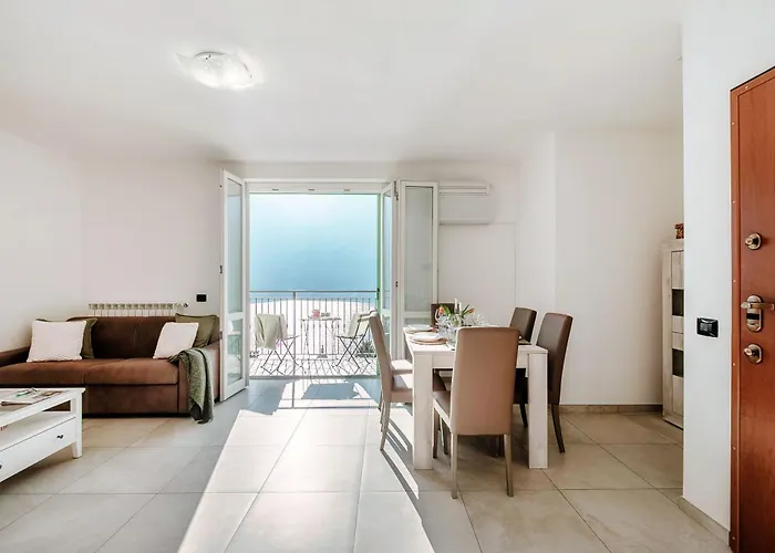 Apartment Mosaic - By Myhomeincomo Nesso